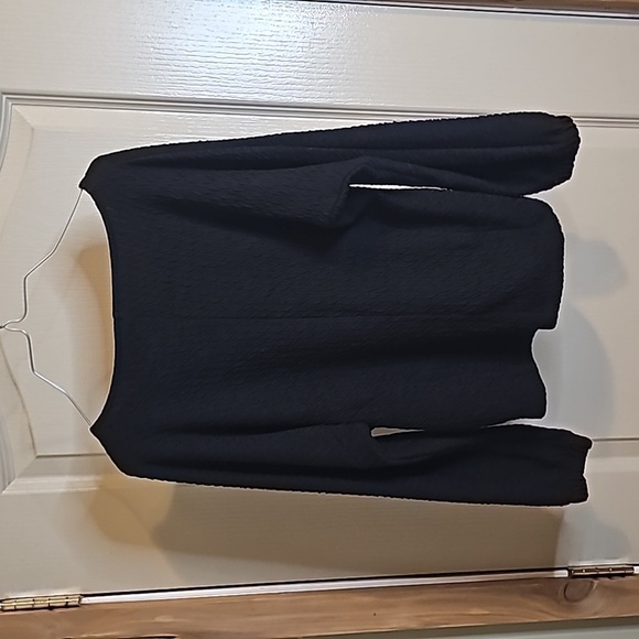 Anthropologie XS long sleeve black shirt - Picture 6 of 6